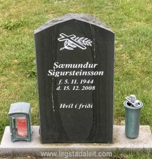 Kirkjugarðurinn að Stað í Grindavík