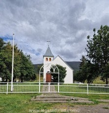 Kaupangskirkjugarður-20230730_150954