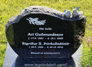 Kirkjuhvammskirkjugarður-Hvammstanga-20230718_183612